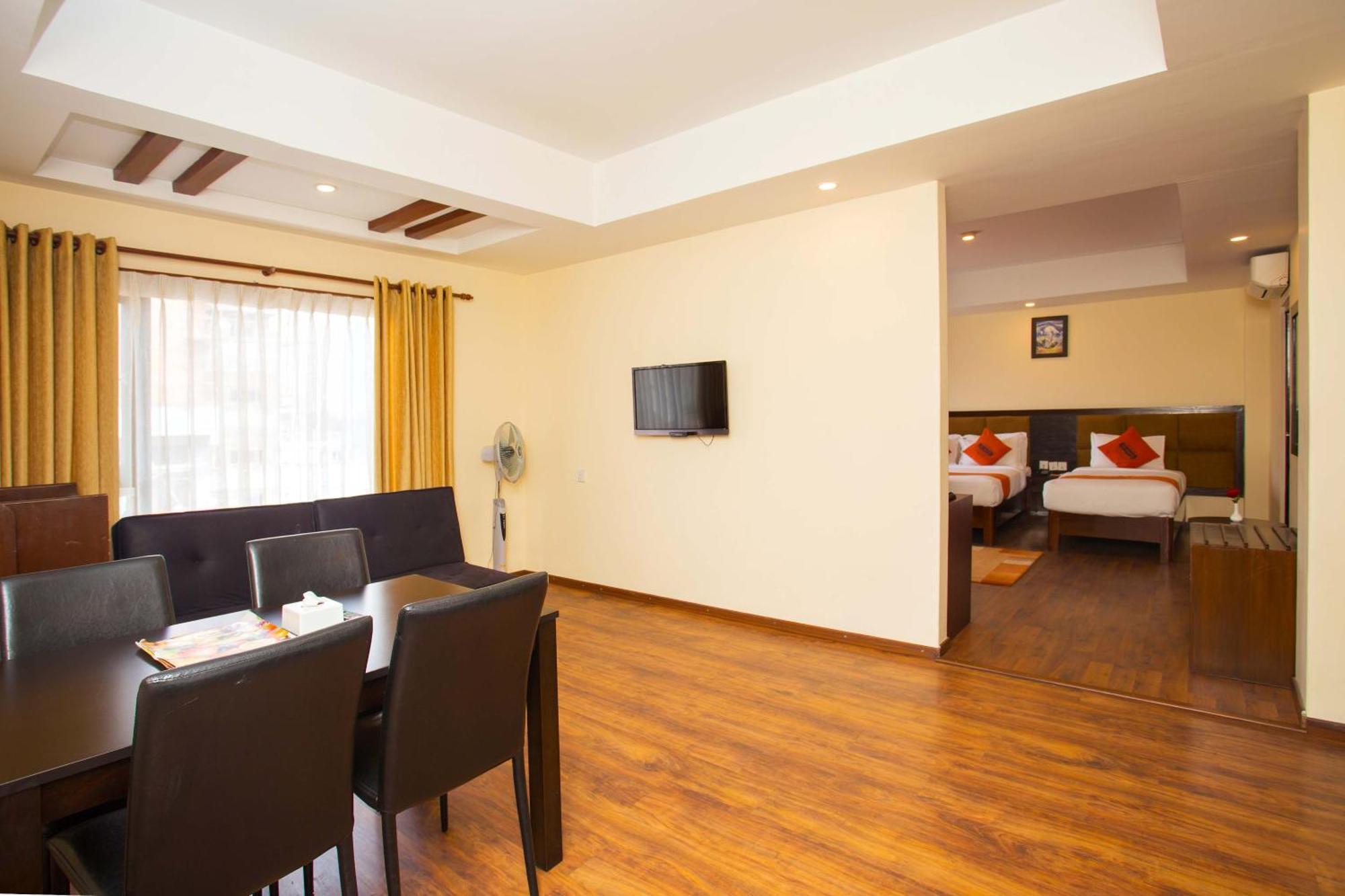 Hotel Jay Suites Катманду Экстерьер фото