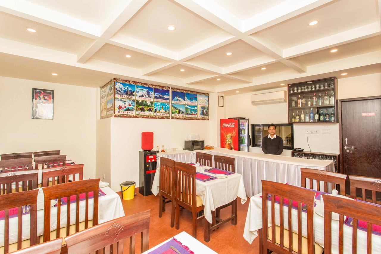 Hotel Jay Suites Катманду Экстерьер фото